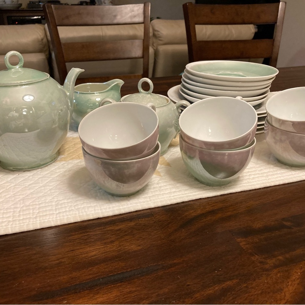 Victoria Czechoslovakia 22 piece Tea Set Vintage